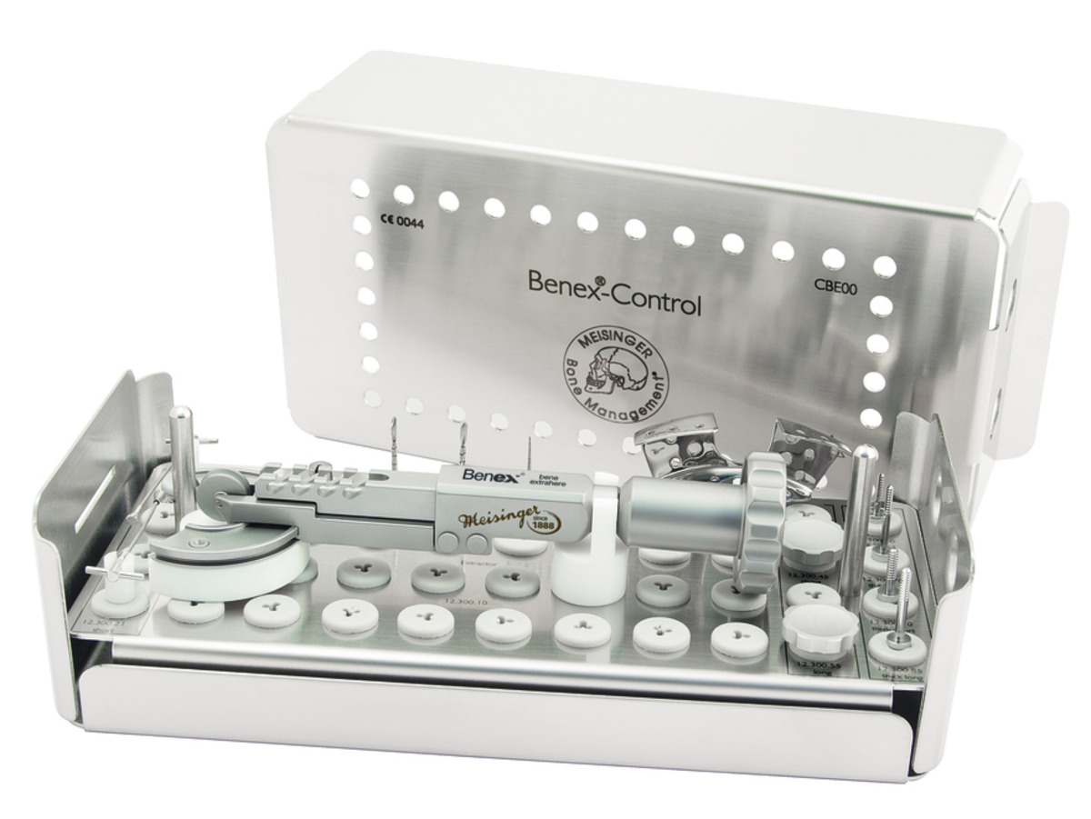 Bone Management neinvazivní extrakce kořene zubu