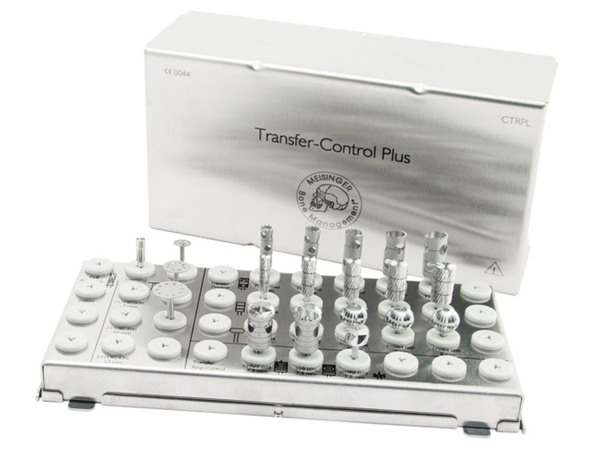 Bone Management Transfer. Transplantace kosti & OSTEOSYNTHESIS